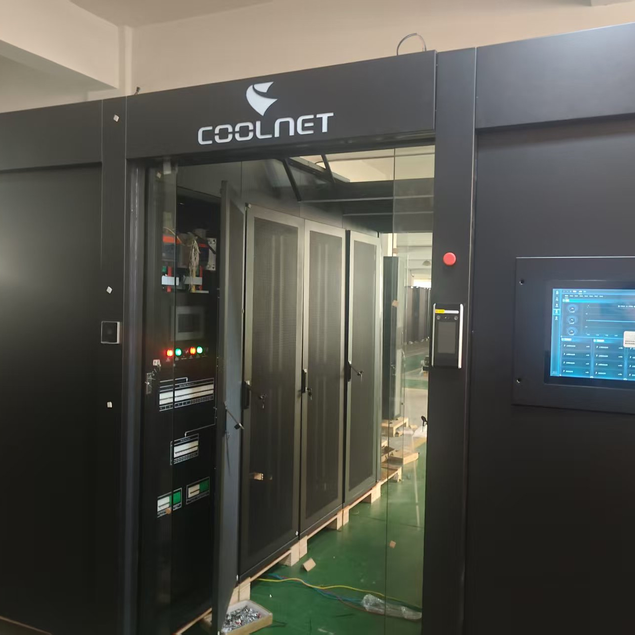 Coolnet在津巴布韦提供定制化微型模块数据中心解决方案